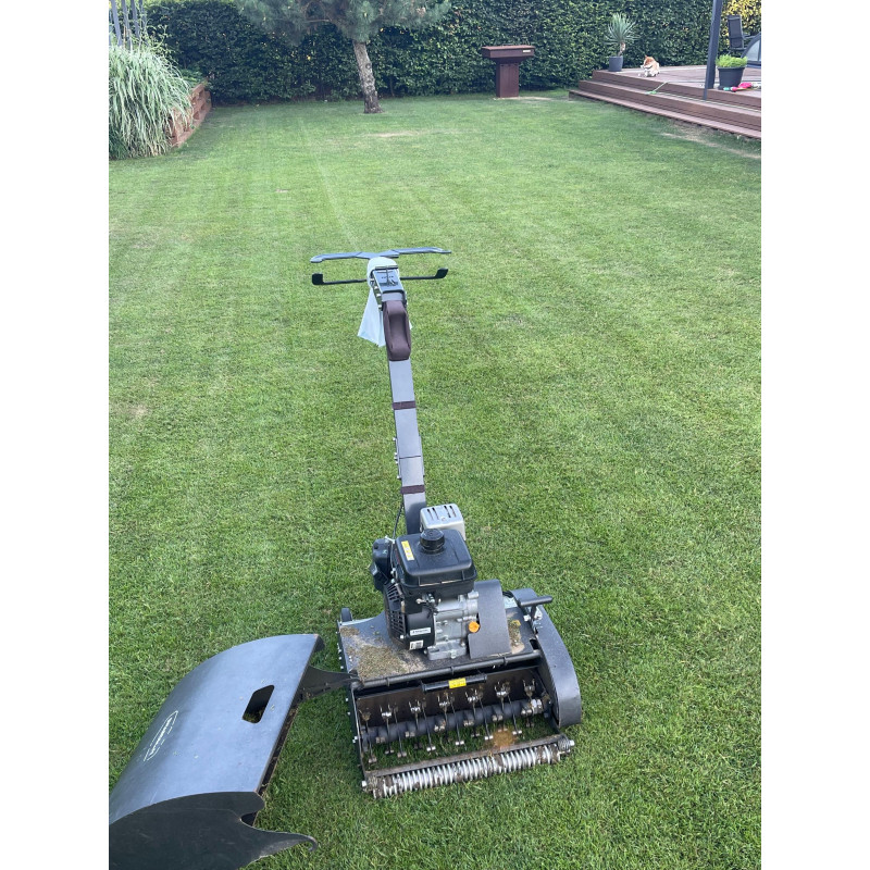 SLUŽBA - BALÍČEK REGENERACE TRÁVNÍKU